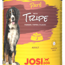 Mokra hrana za pse je sočna pašteta s tripicama.